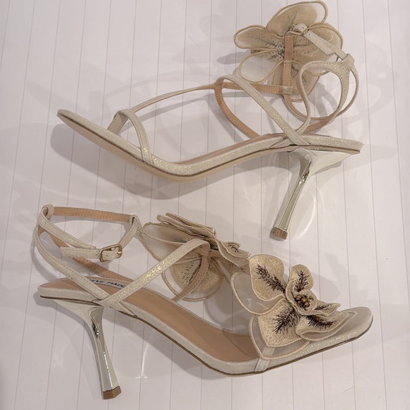 Steve Madden Aries Novelty Floral High-Heel Dress Sandals - Picture 4 of 8